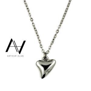 Shark Tooth Necklace (Silver) | Arthur Alan Jewelry